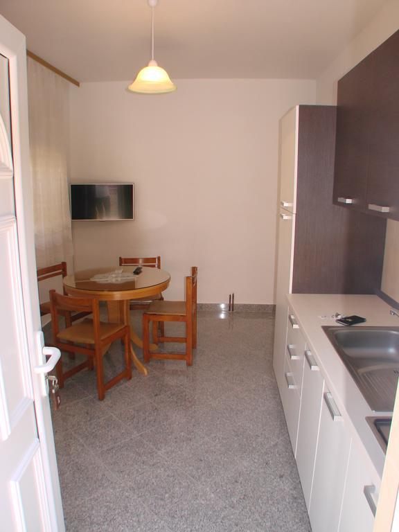 Apartment Matija Trogir Quarto foto